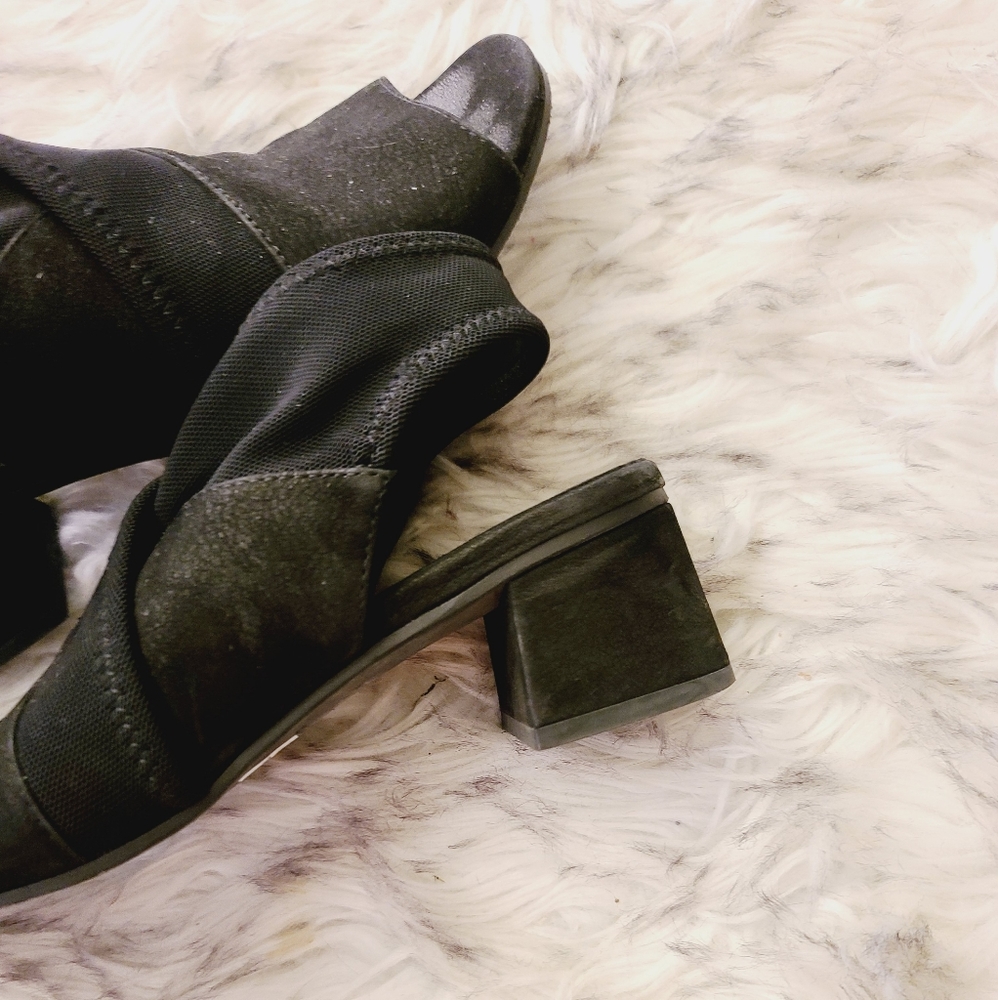 Eileen Fisher Black Ankle Cross Strap Block Heel 37 Very Adult Sandals - Picture 7 of 9